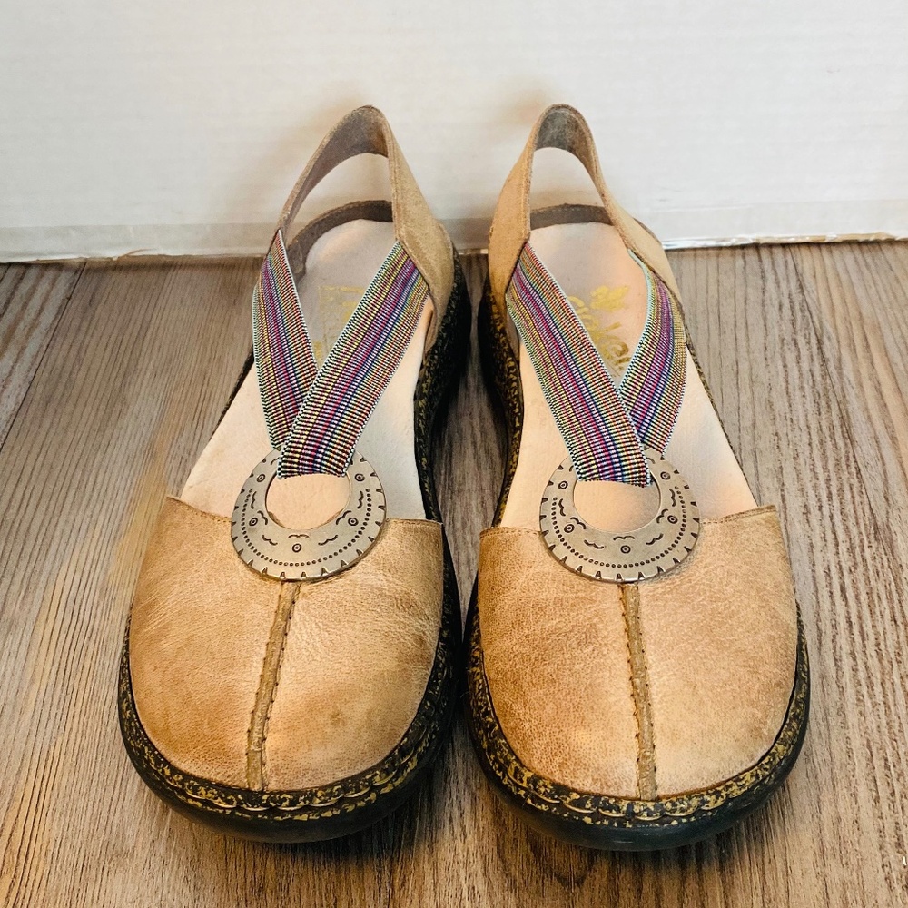 Rieker Womens, Distressed Tan Leather Slip On Shoes, 8-8.5 / 39.